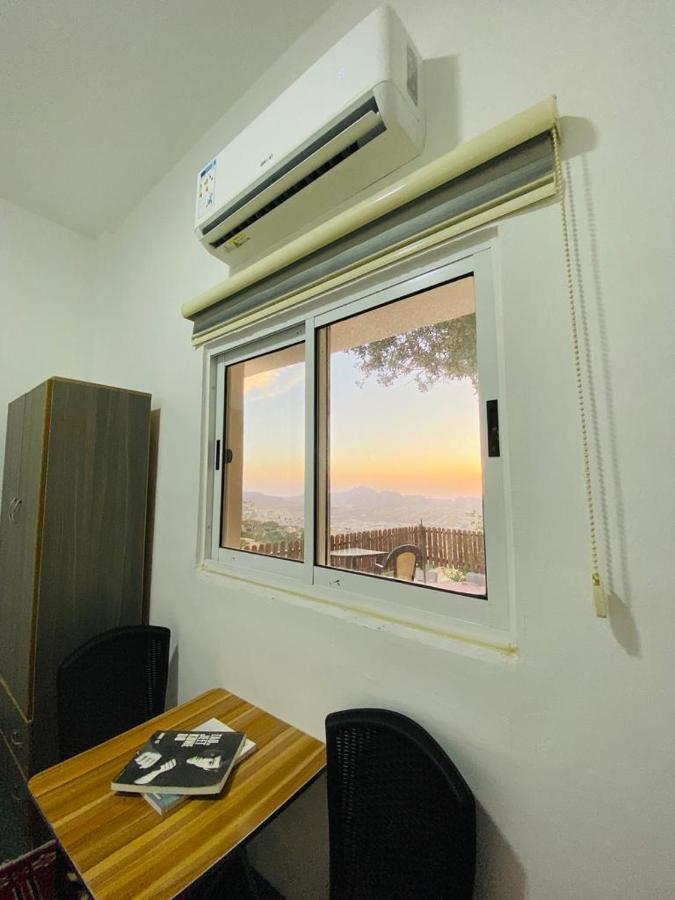 Grandpa House Apartment Wadi Musa Ngoại thất bức ảnh